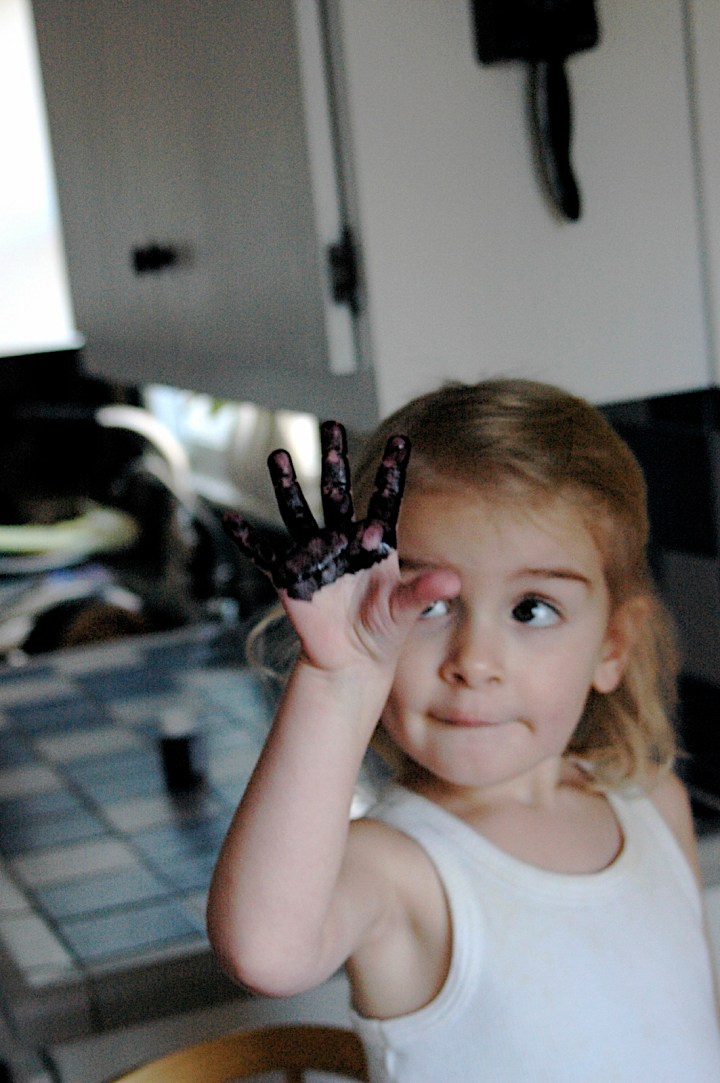 toddler art spider handprint