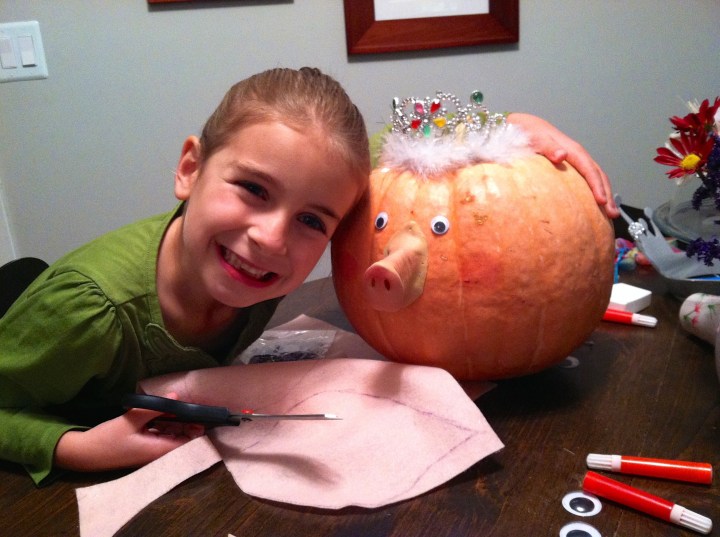 Decorate pumpkin as book character. Pumpkin Mercy Watson